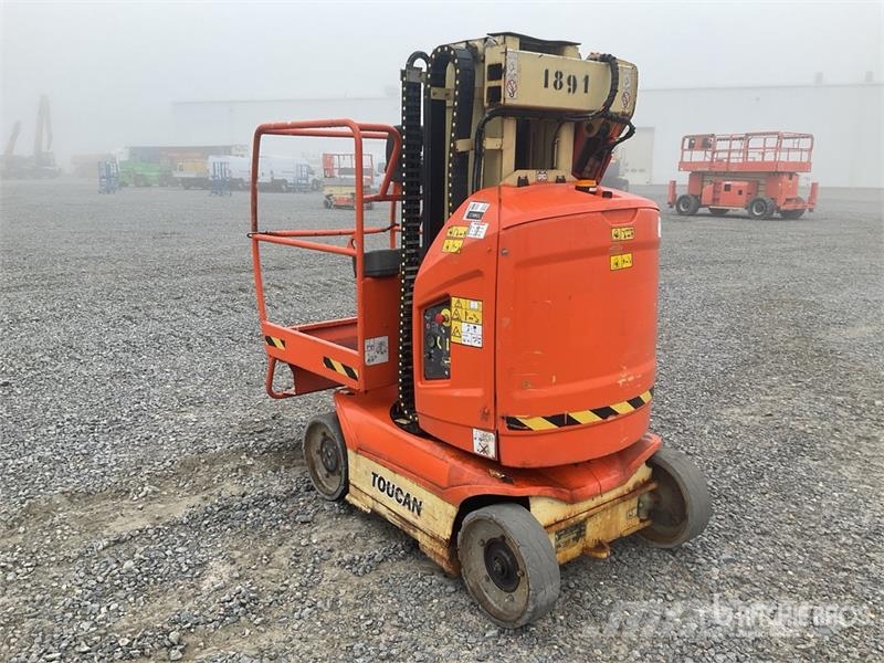 JLG TOUCAN 8E Vertical Mast Lift Jarbolne penjajuće platforme