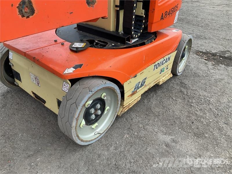 JLG TOUCAN 8E Vertical Mast Lift رافعات السارية الرأسية