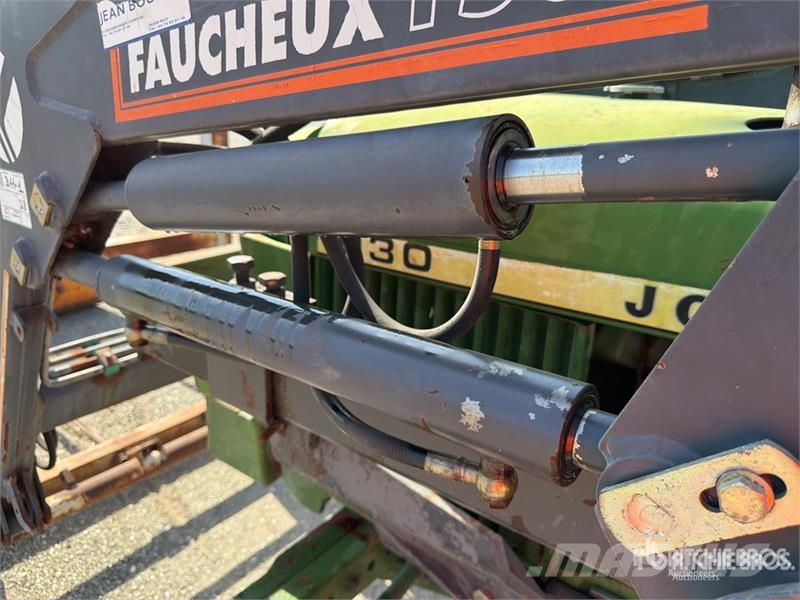 John Deere 1030 4x2 4x2 Tracteur Agricole 2WD Tractor Traktory