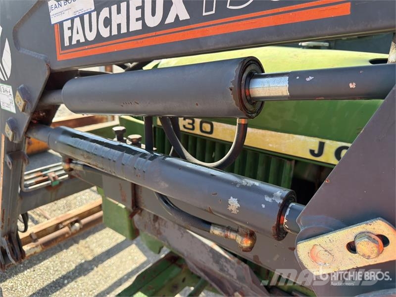 John Deere 1030 4x2 Tracteur Agricole 2WD Tractor Tracteur