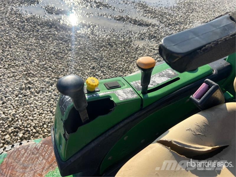 John Deere 1435 Mower Tractor 小型曳引機