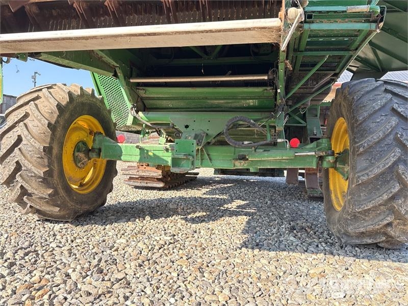 John Deere 1450 CWS Combine Harvester Ceifeiras debulhadoras