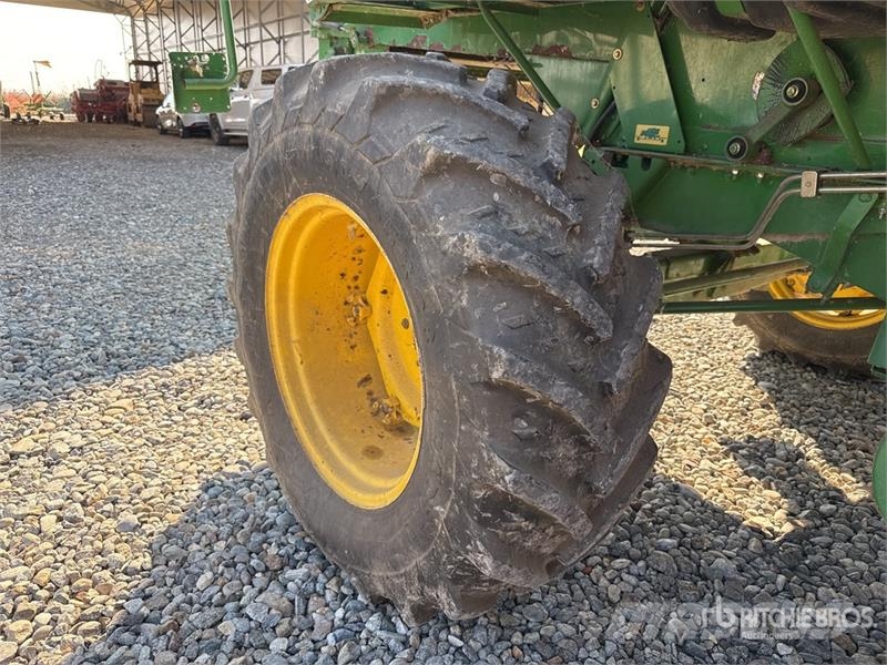 John Deere 1450 CWS Combine Harvester Ceifeiras debulhadoras