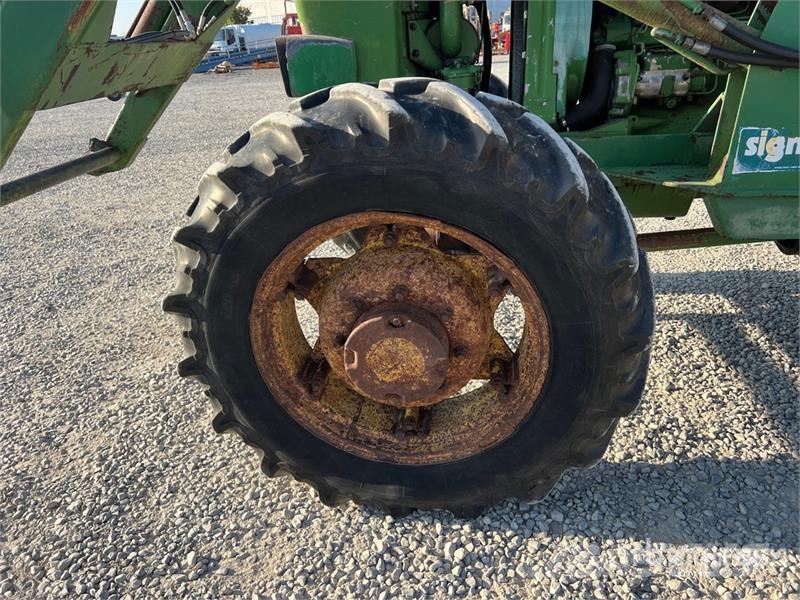 John Deere 1640 DTH 4WD Tractor Traktorer