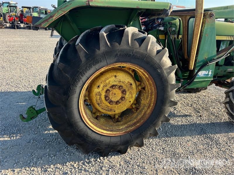 John Deere 1640 DTH 4WD Tractor Traktorer