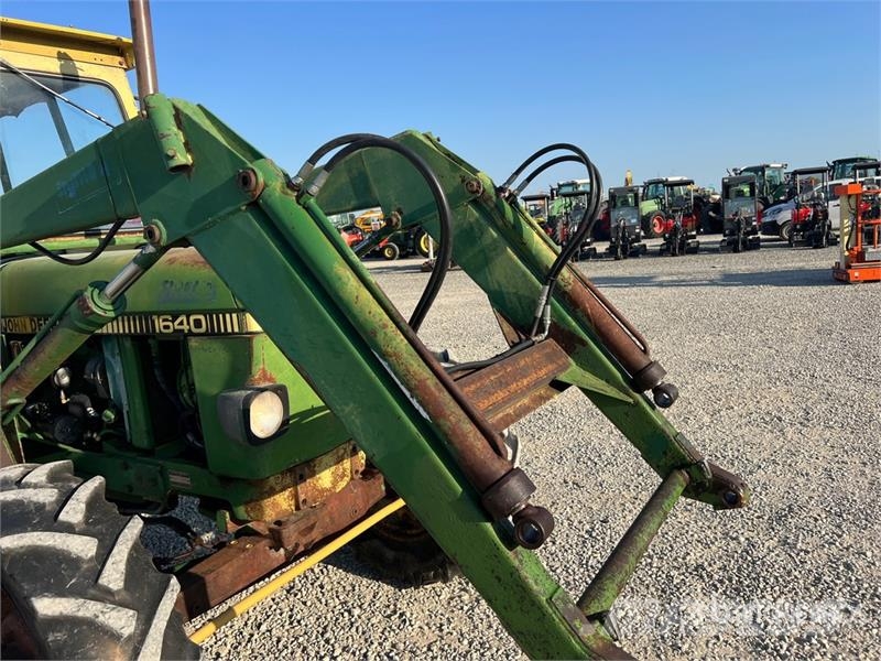 John Deere 1640 DTH 4WD Tractor Traktorer