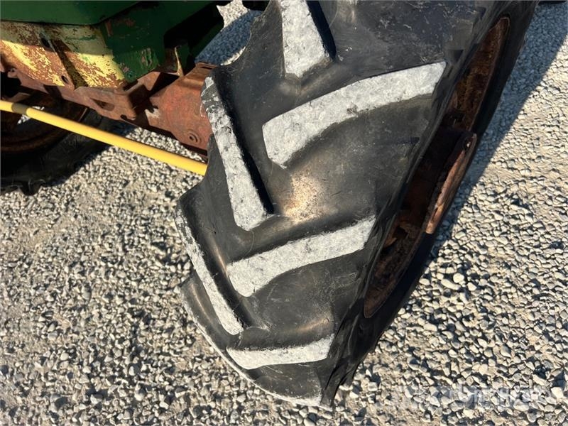 John Deere 1640 DTH 4WD Tractor Traktorer