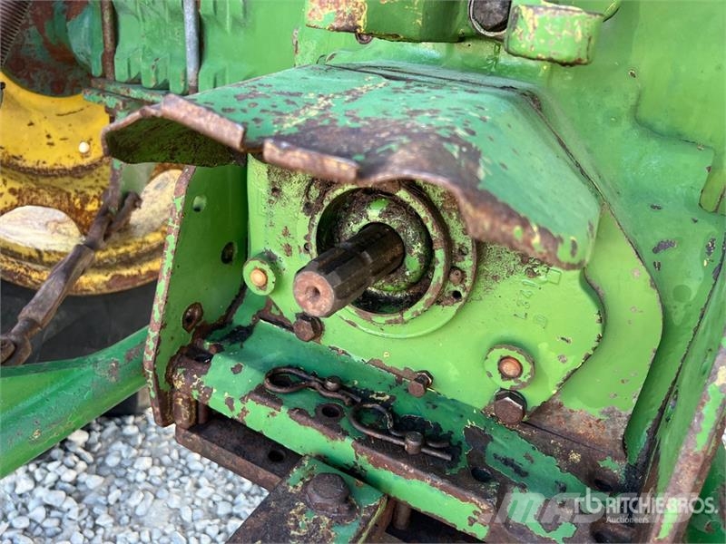 John Deere 1640 DTH 4WD Tractor Traktorer