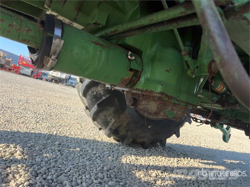 John Deere 1640 DTH 4WD Tractor Traktorer