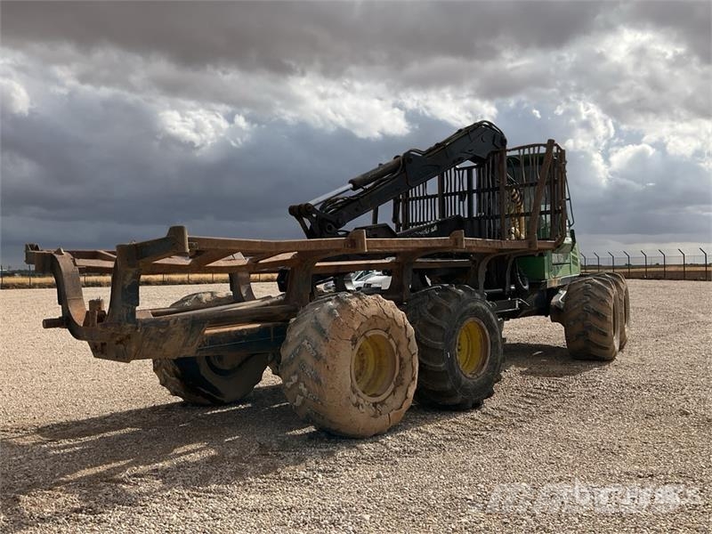 John Deere 1710D شاحنات