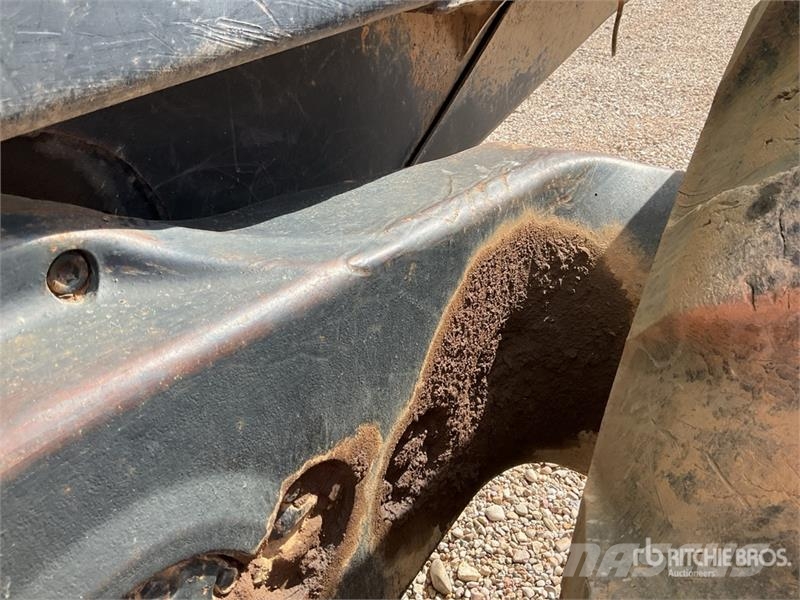 John Deere 1710D شاحنات