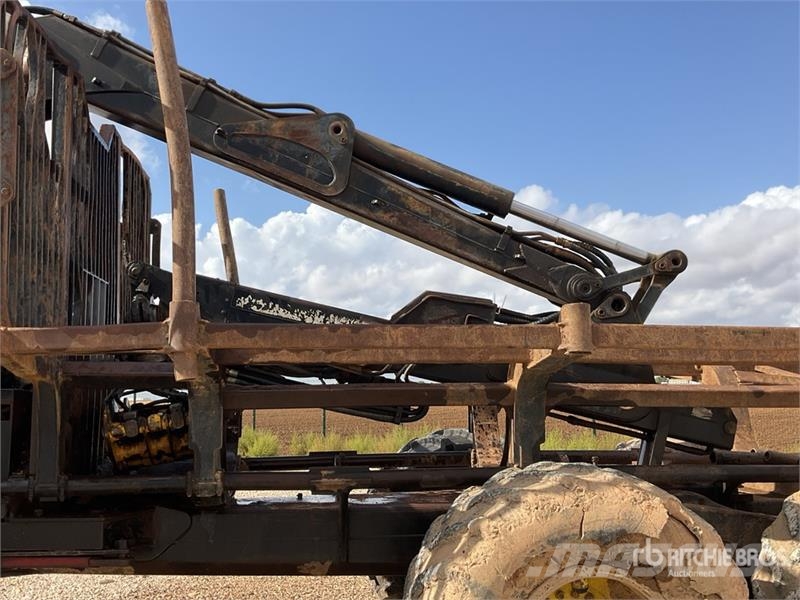 John Deere 1710D شاحنات