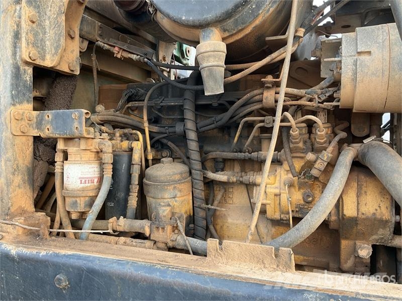 John Deere 1710D شاحنات
