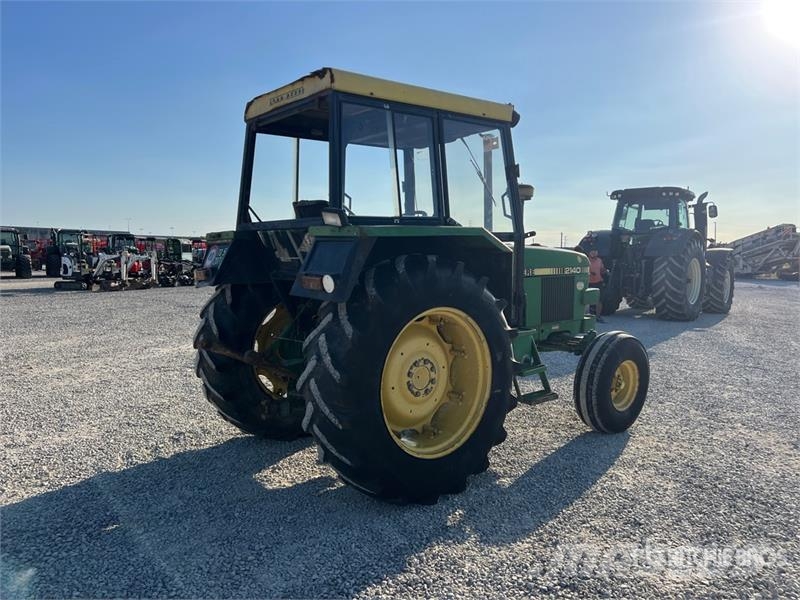 John Deere 2140 2WD Tractor Traktorer