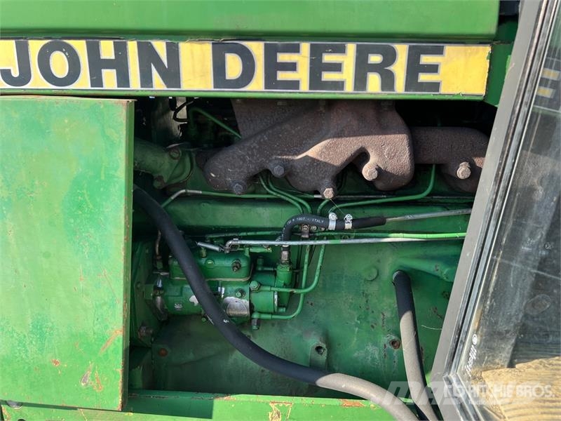 John Deere 2140 2WD Tractor Traktorer