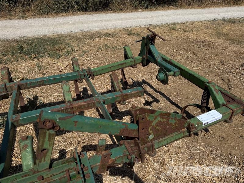 John Deere 410 Cultivatoren