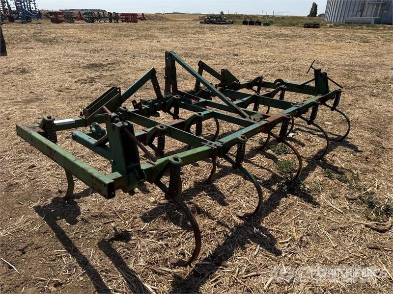 John Deere 410 Cultivatoren