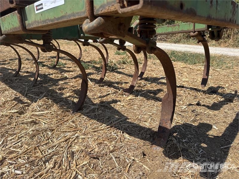 John Deere 410 Cultivatoren