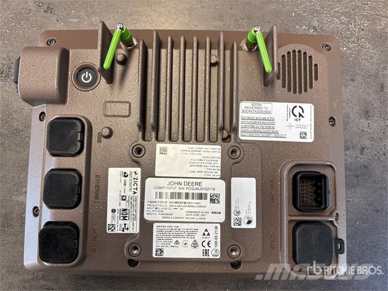 John Deere 4640 Universal Display with AutoTrac activation (U Cihazlar, ölçüm ve otomasyon ekipmanları