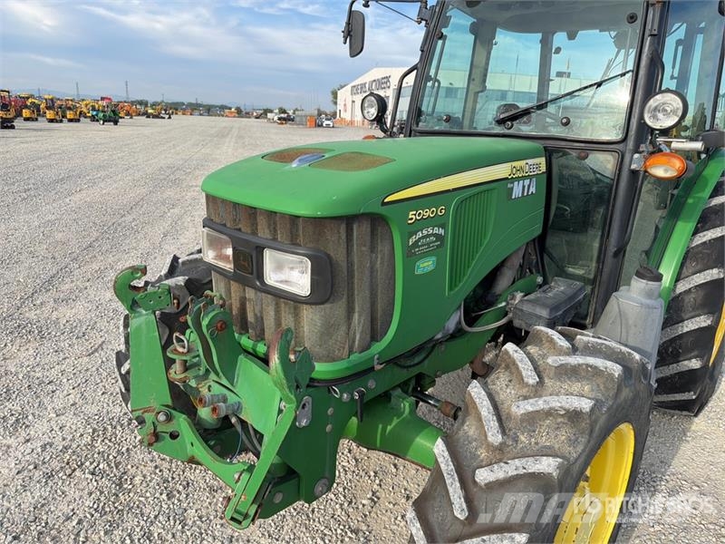 John Deere 5090G 4WD Tractor Traktörler
