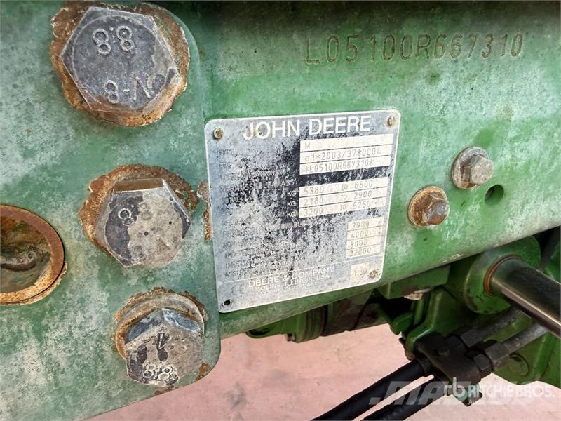 John Deere 5100R 4WD Tractor Traktoriai