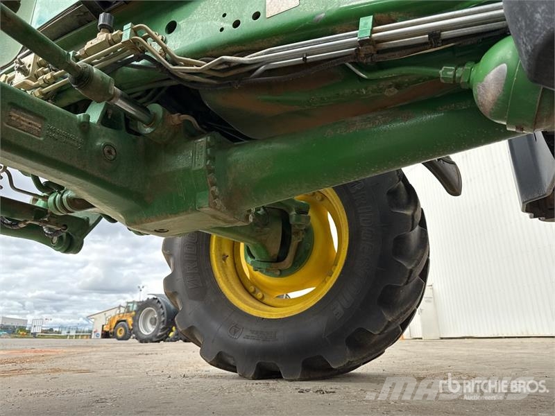 John Deere 6150R Traktory