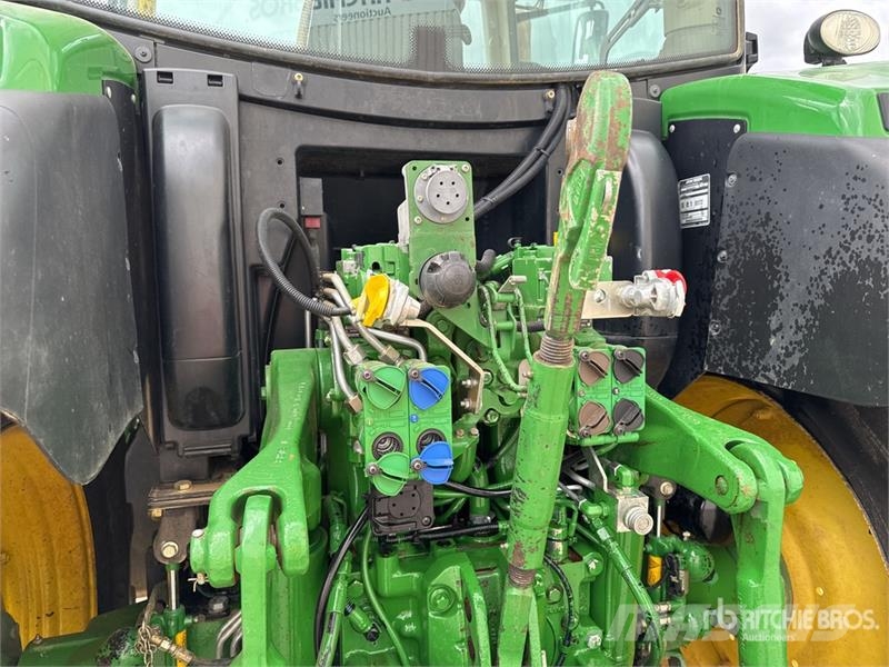 John Deere 6150R Traktory
