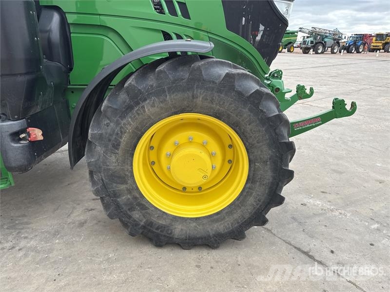 John Deere 6155M Trattori