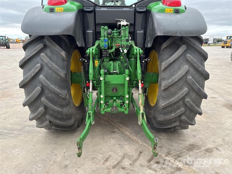 John Deere 6155M Trattori