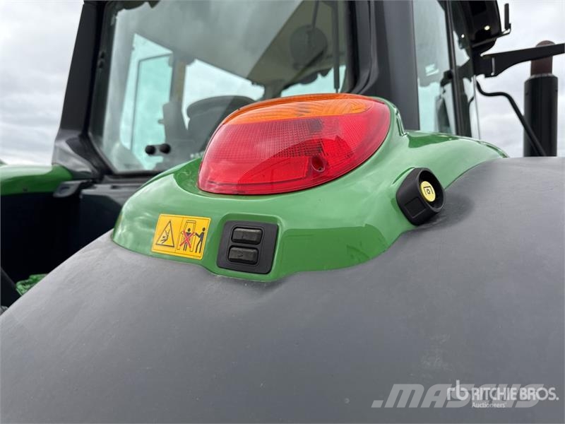 John Deere 6155M Trattori