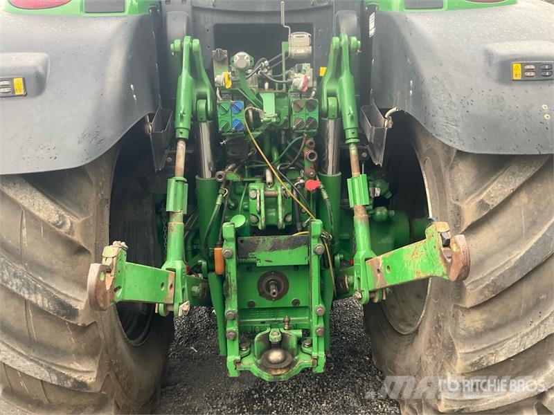 John Deere 6170R Traktoriai