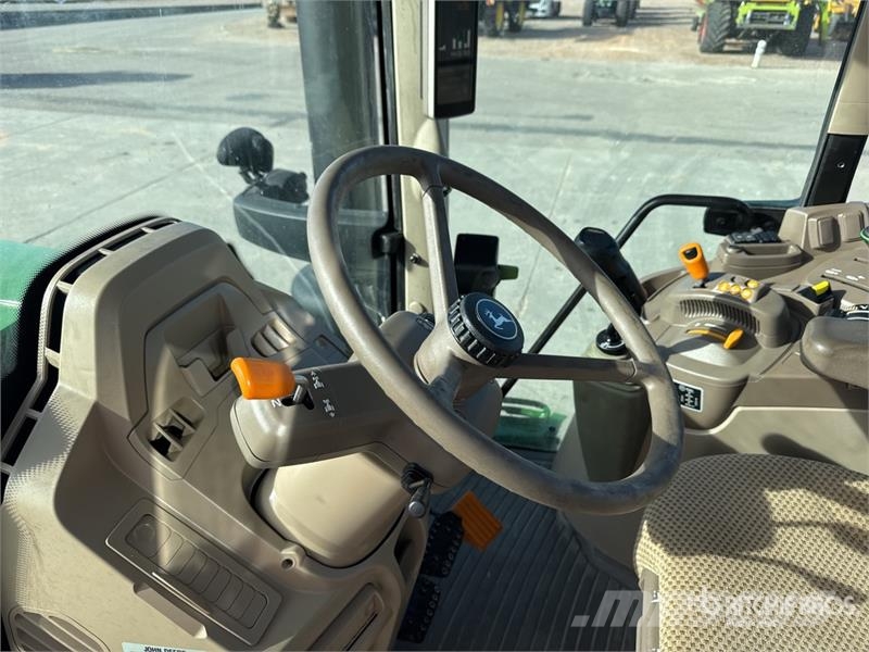 John Deere 6195M 4x4 Tracteur Agricole 4WD Tractor Tractors