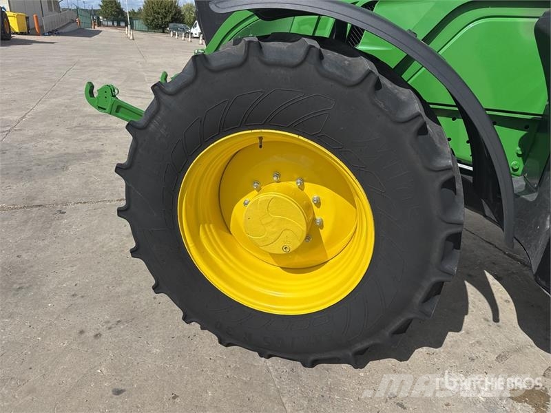 John Deere 6195M 4x4 Tracteur Agricole 4WD Tractor Tractors