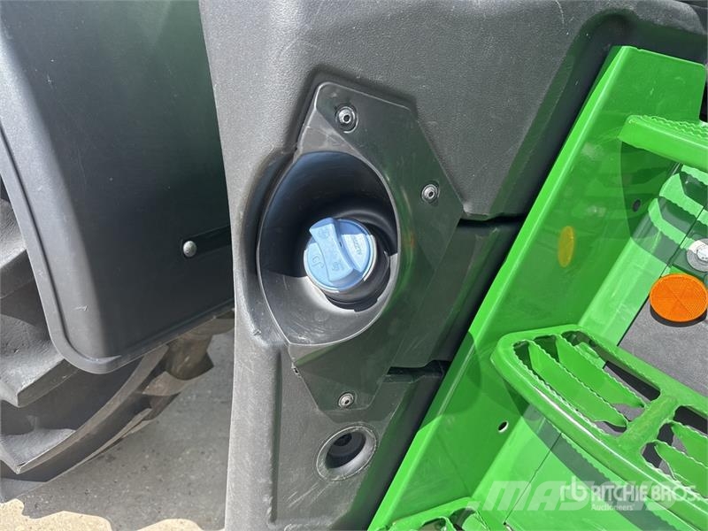 John Deere 6195M 4x4 Tracteur Agricole 4WD Tractor Tractors