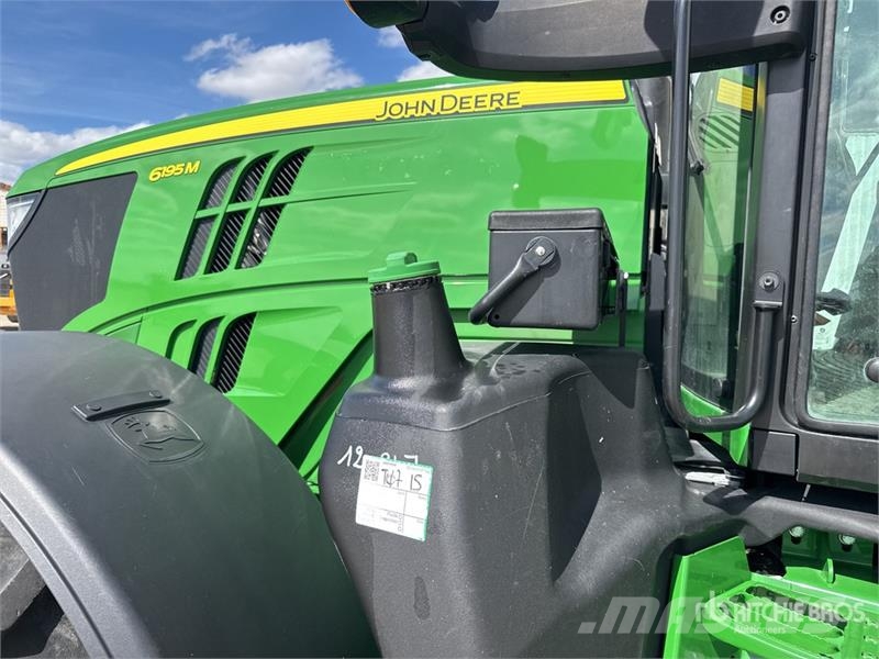 John Deere 6195M 4x4 Tracteur Agricole 4WD Tractor Tractors