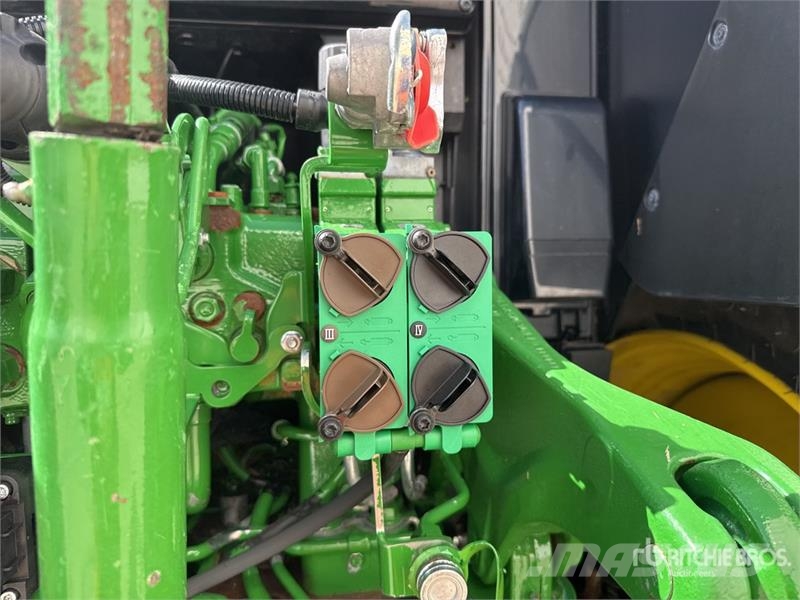 John Deere 6195M 4x4 Tracteur Agricole 4WD Tractor Tractors