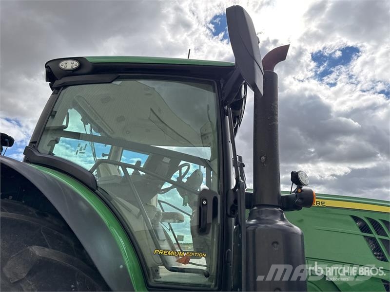 John Deere 6215R 4x4 Tracteur Agricole Autopower Command Pro Traktory