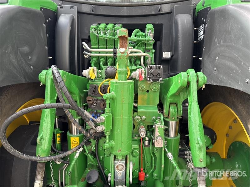 John Deere 6215R 4x4 Tracteur Agricole Autopower Command Pro Traktory
