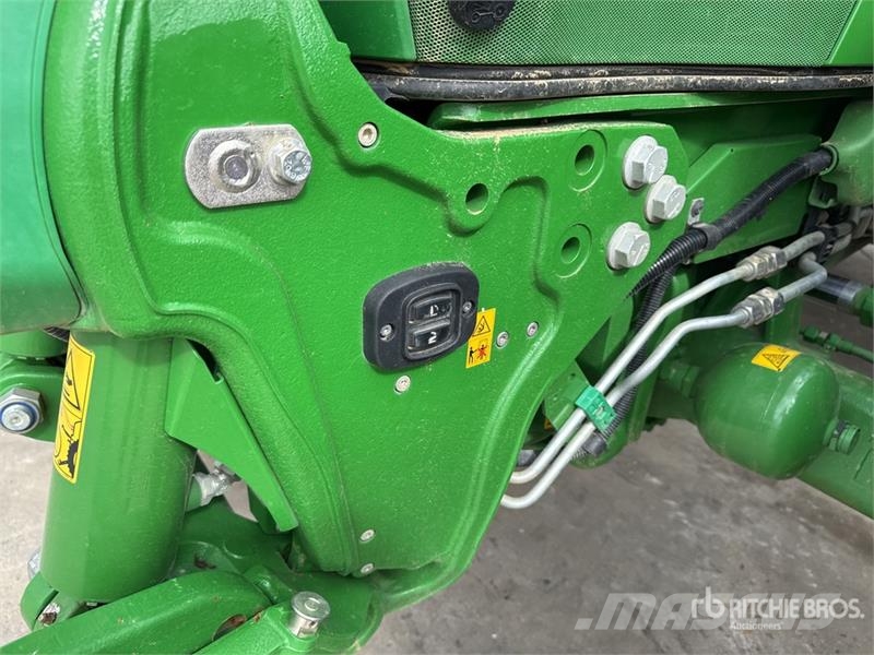 John Deere 6215R 4x4 Tracteur Agricole Autopower Command Pro Traktory