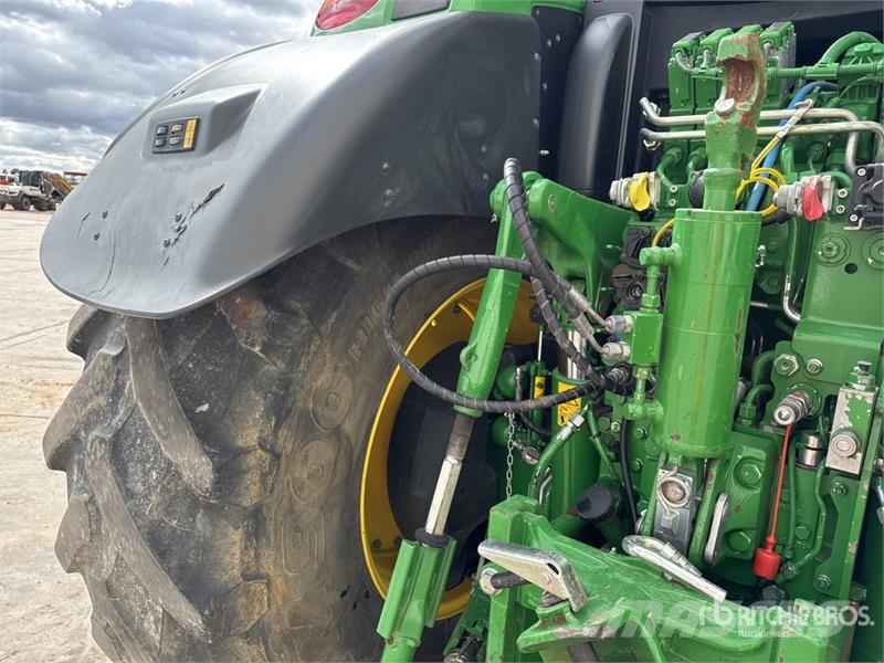 John Deere 6215R 4x4 Tracteur Agricole Autopower Command Pro Traktory