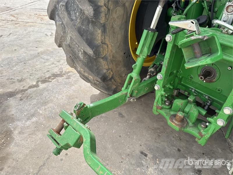 John Deere 6215R 4x4 Tracteur Agricole Autopower Command Pro Traktory