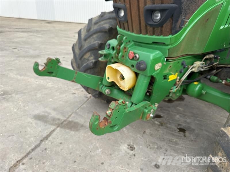 John Deere 6215R Auto Power Tracteur Agricole 4WD Tractor Tractors