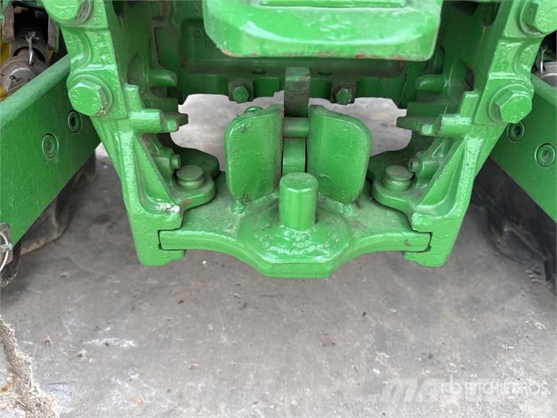 John Deere 6215R Autopower 4WD Tractor Traktory