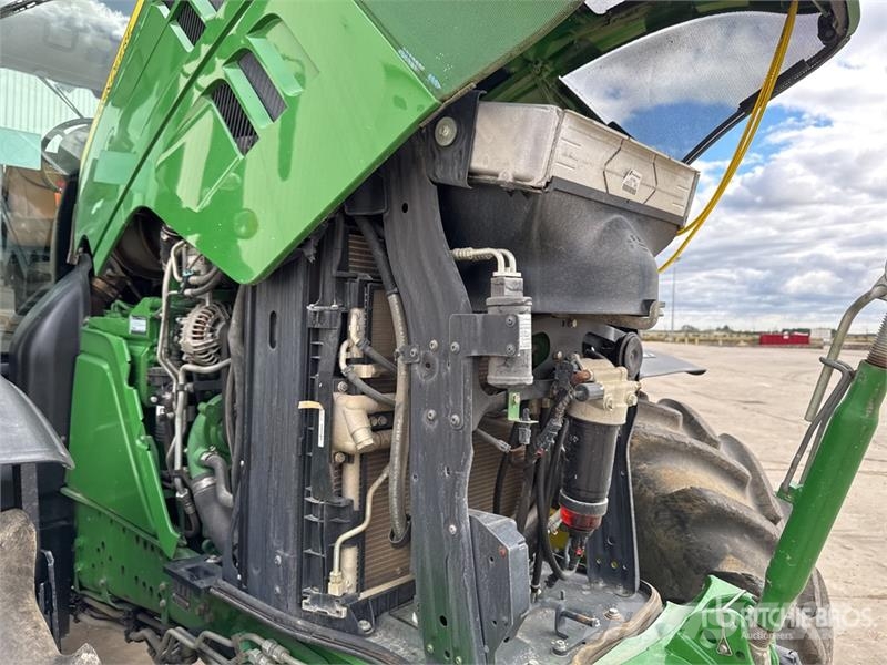 John Deere 6215R Autopower 4WD Tractor Traktory