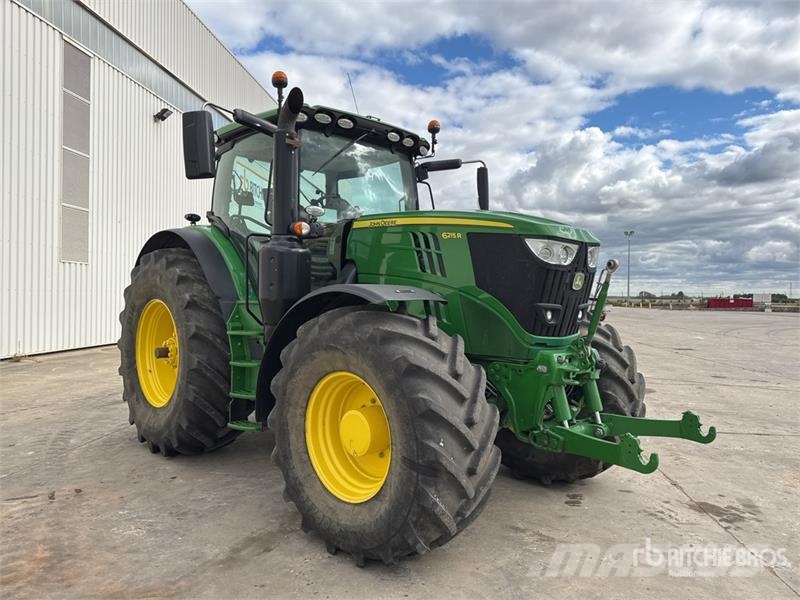 John Deere 6215R Autopower 4WD Tractor Traktory