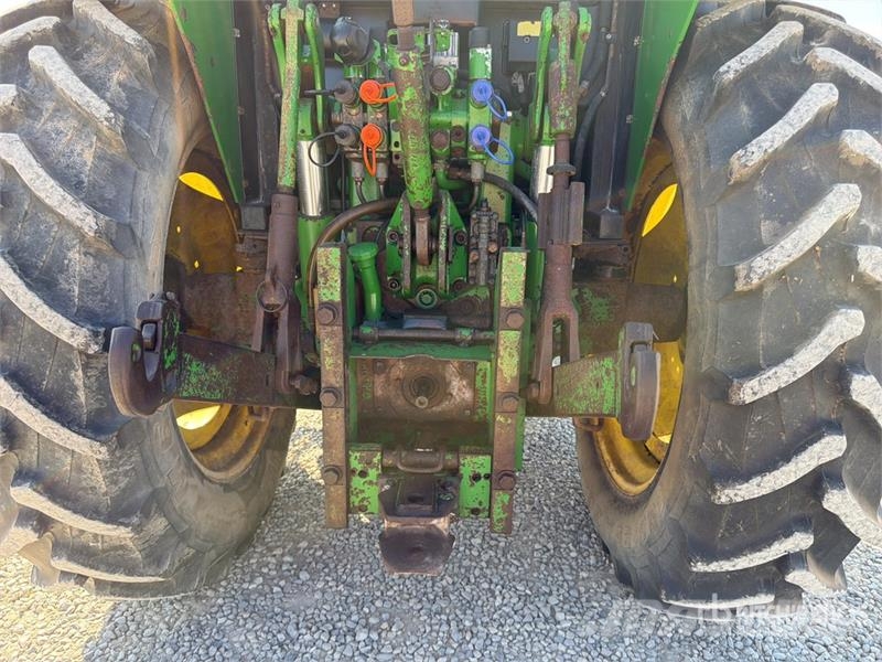 John Deere 6220 Traktoren