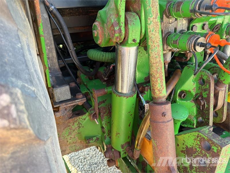 John Deere 6220 Traktoren