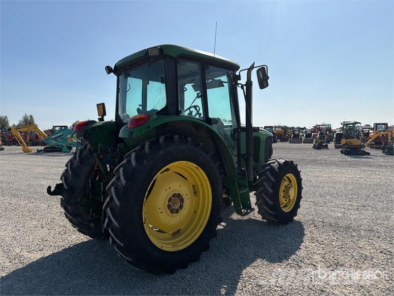 John Deere 6220 Traktoren
