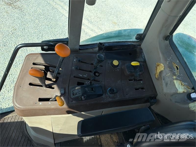 John Deere 6220 Traktoren
