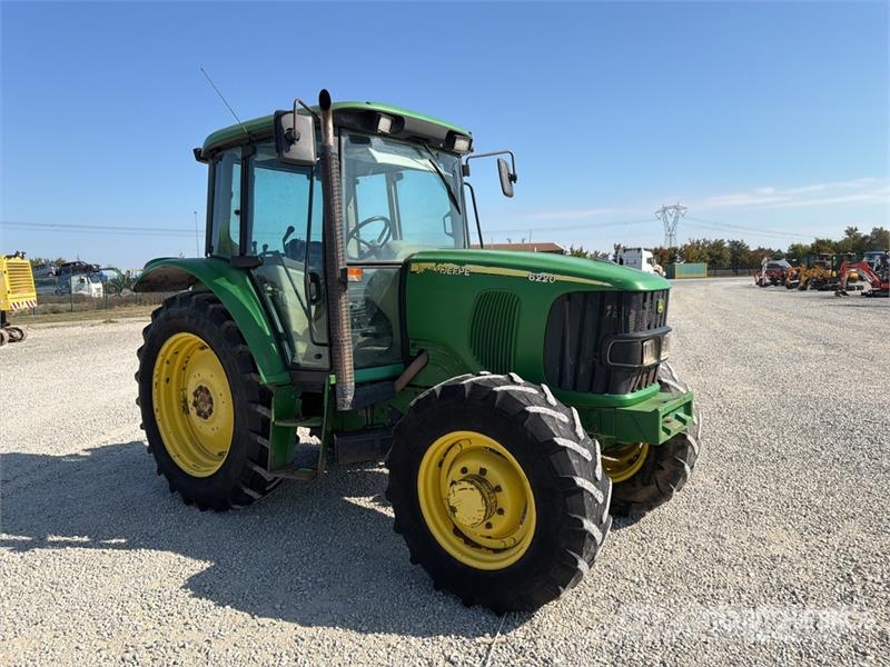 John Deere 6220 Traktoren